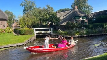 Giethoorn Tours From Amsterdam | Book Tours &Amp; Tickets