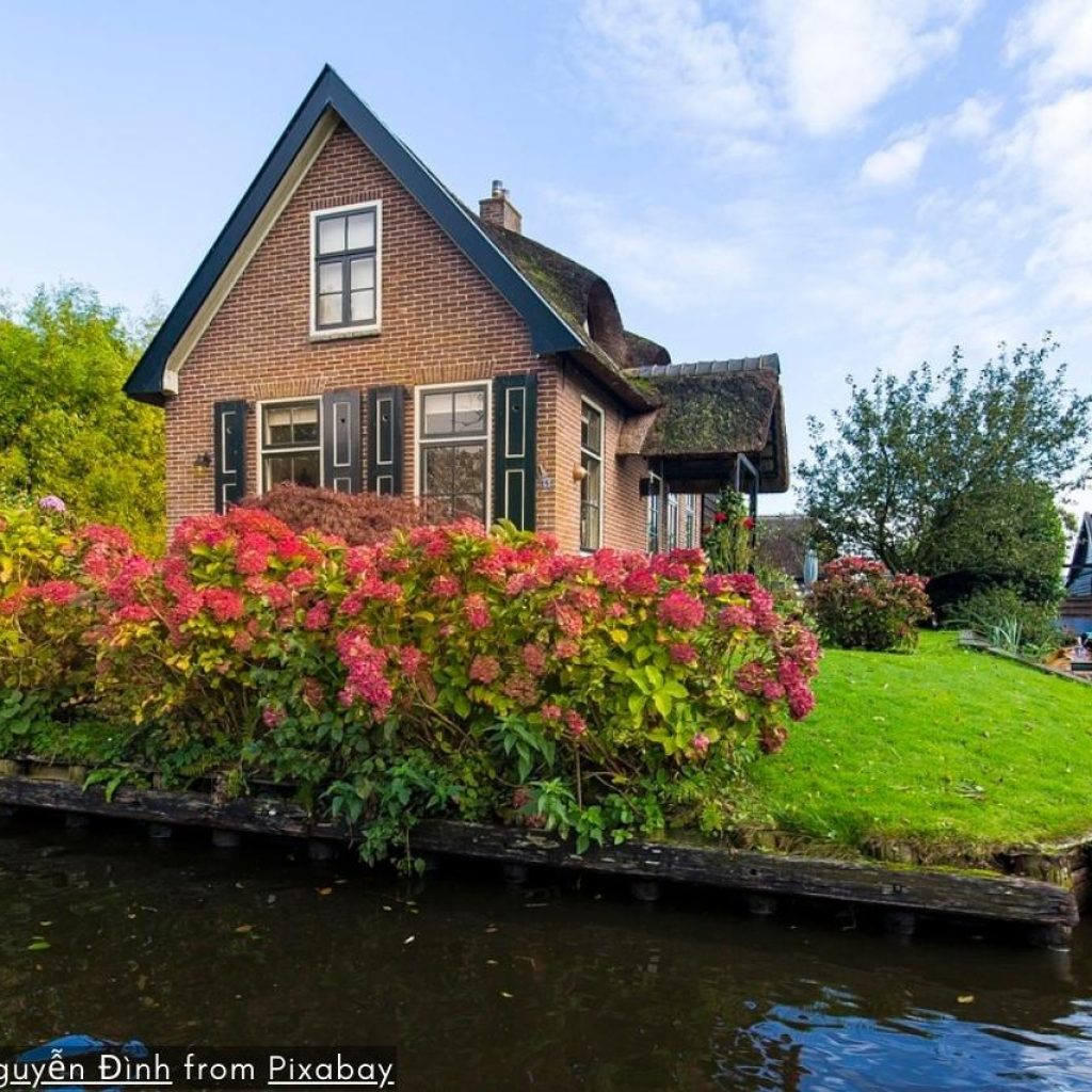 Giethoorn Tours From Amsterdam - Book Tours &Amp; Tickets