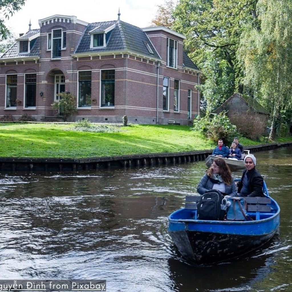 Giethoorn Tours From Amsterdam | Book Tours &Amp; Tickets 2 He Lashrom Blog Post Images G2024 1280 853 11