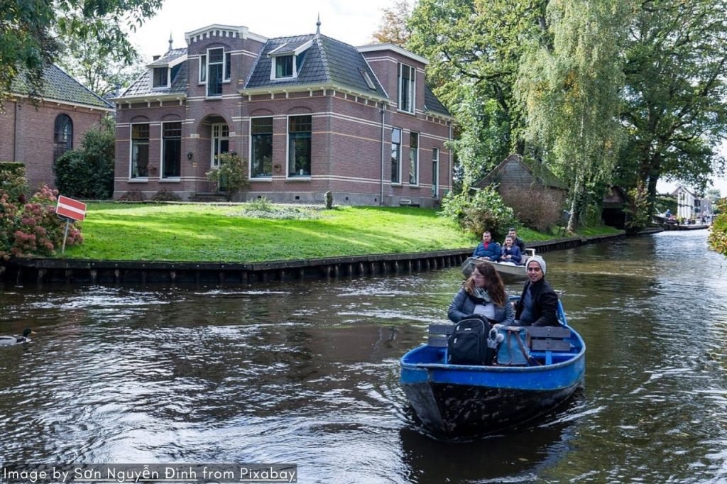 Giethoorn Tours From Amsterdam | Book Tours &Amp; Tickets 2 He Lashrom Blog Post Images G2024 1280 853 11